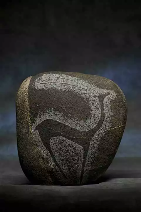 Реконструкция петроглифов. Изготовление Оленного камня.
