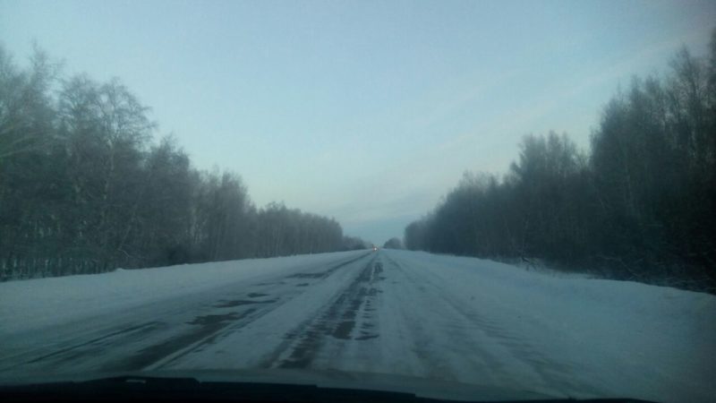 Трасса кокшетау петропавловск открыта. Ухудшение погодных условий на дороге. Фото дороги из машины Петропавловск Северный Казахстан.