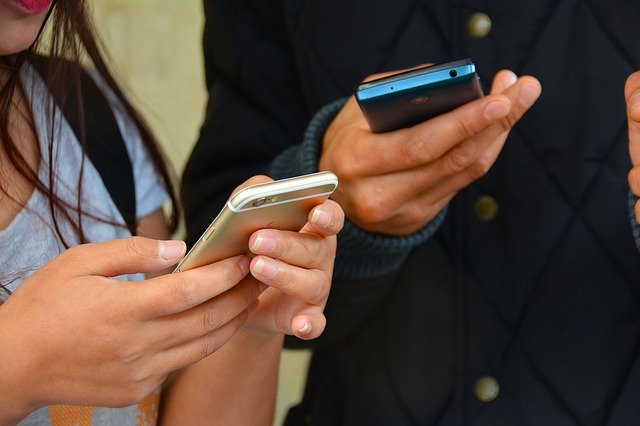 700 тысяч казахстанцев получили SMS для назначения выплаты 42500 тенге