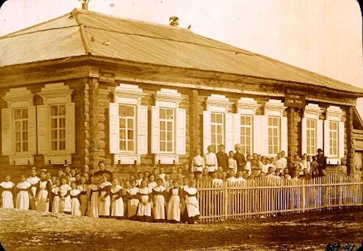 Пресногорьковское училище, 1891 год.