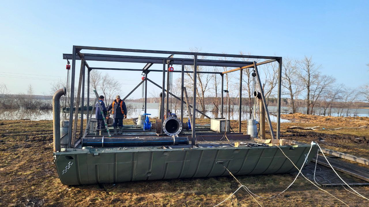 На озере Пёстром в Петропавловске запустят плавучую водонасосную станцию