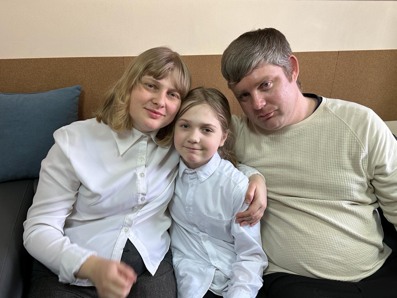 Белгородный поступок: В Петропавловске семья из Белгорода помогает казахстанцам изучать казахский язык